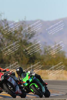 media/Dec-09-2023-SoCal Trackdays (Sat) [[76a8ac2686]]/Turn 3 (1150am)/